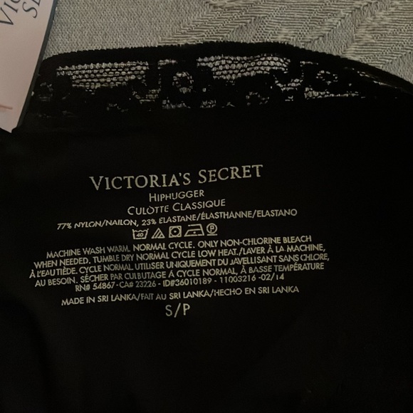 NWT strapless Victoria’s Secret Very Sexy Multi-way bra 32C with matching panty - Picture 7 of 7